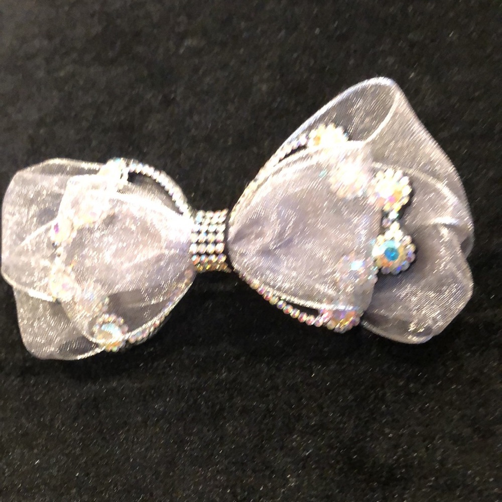 Hair Accessories Deluxe! - Picture 2 of 9
